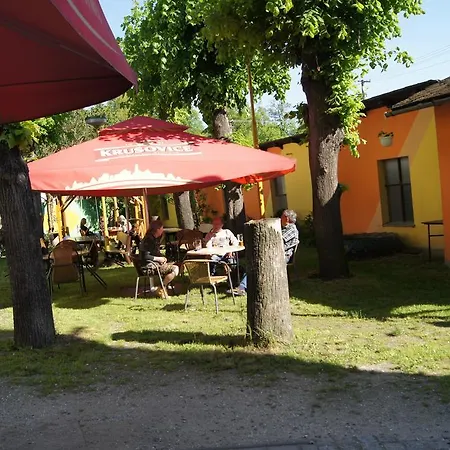 Modrý Jelen 3*